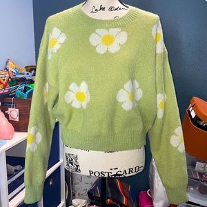 Green Daisy sweater